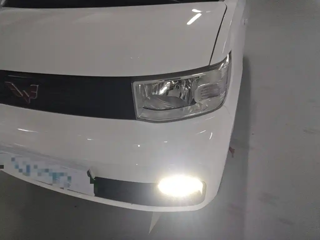 Wuling MINIEV — миниатюра 24