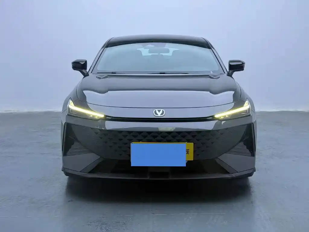 Changan UNI-V — миниатюра 2