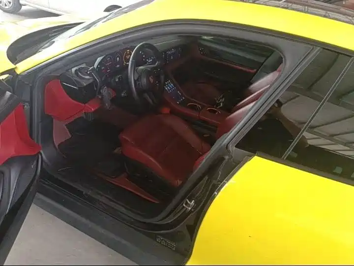 Porsche Taycan — миниатюра 8