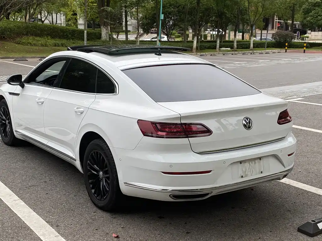 Volkswagen CC — миниатюра 7