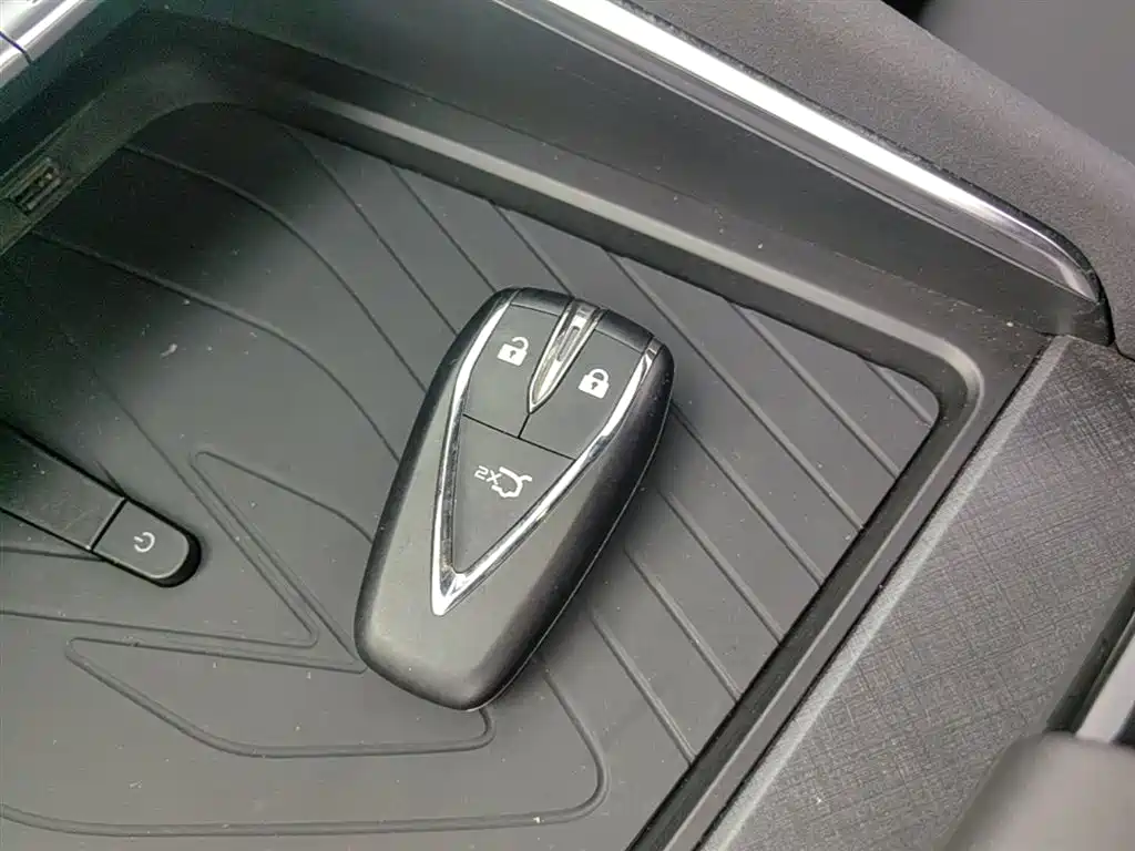 Changan UNI-T 2022 1.5T Luxury