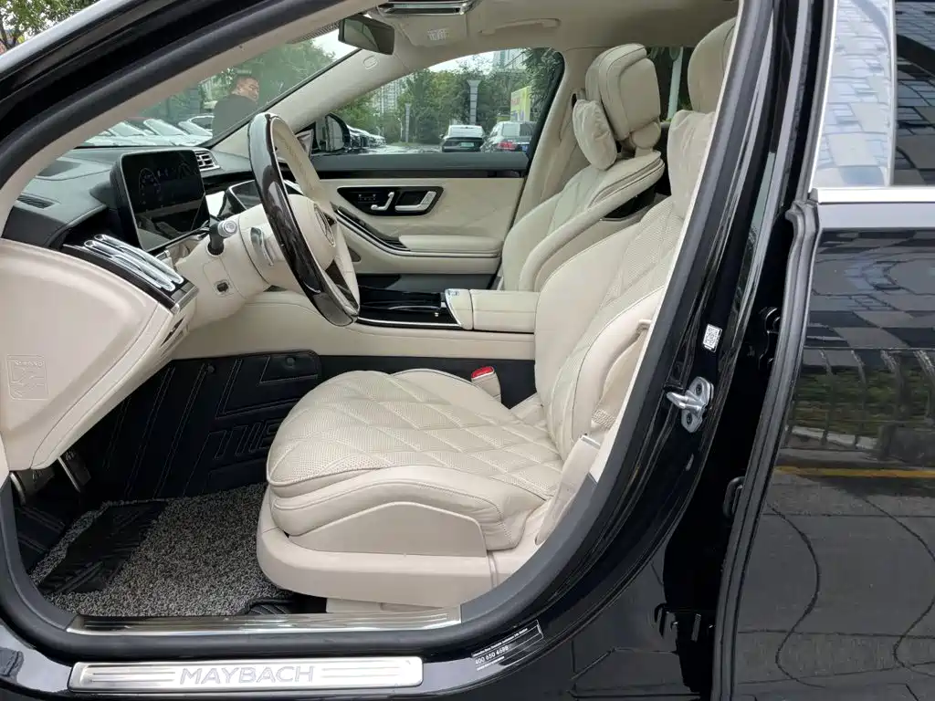 Mercedes-Benz S-Class — миниатюра 8