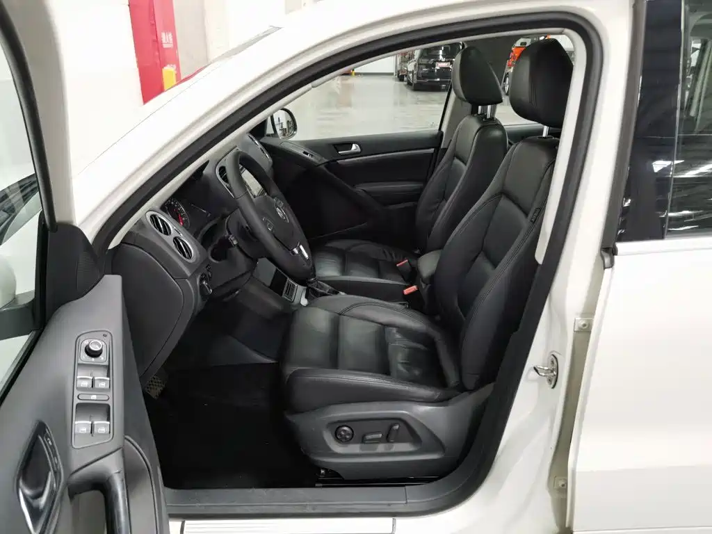 Volkswagen Tiguan — миниатюра 10