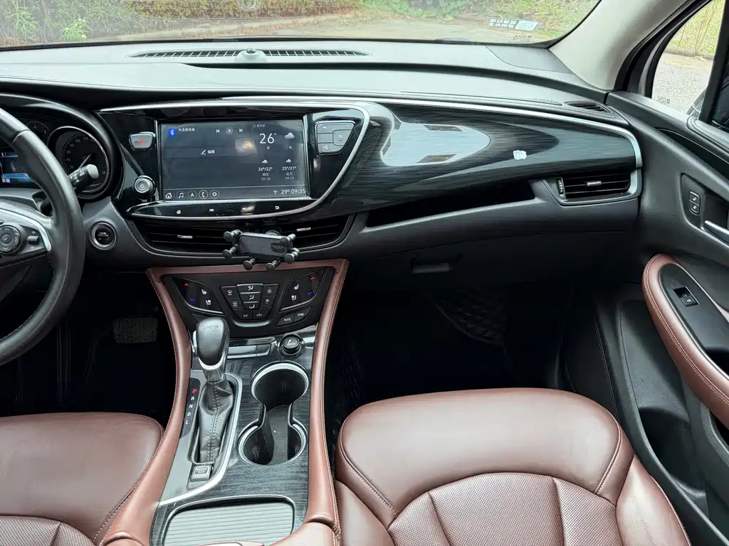 Buick Envision Plus — миниатюра 13