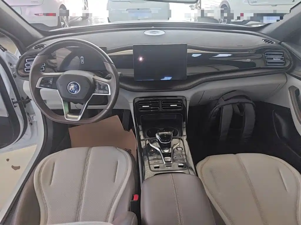 BYD Qin PLUS — миниатюра 10