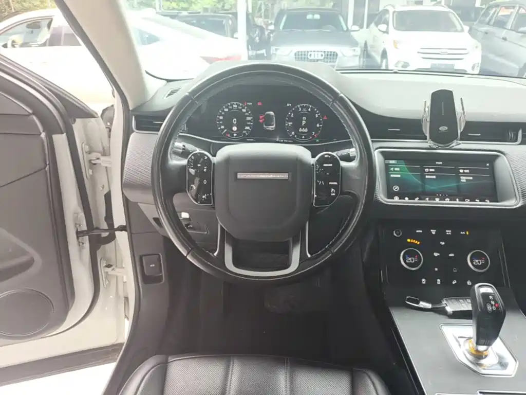 Land Rover Evoque — миниатюра 11