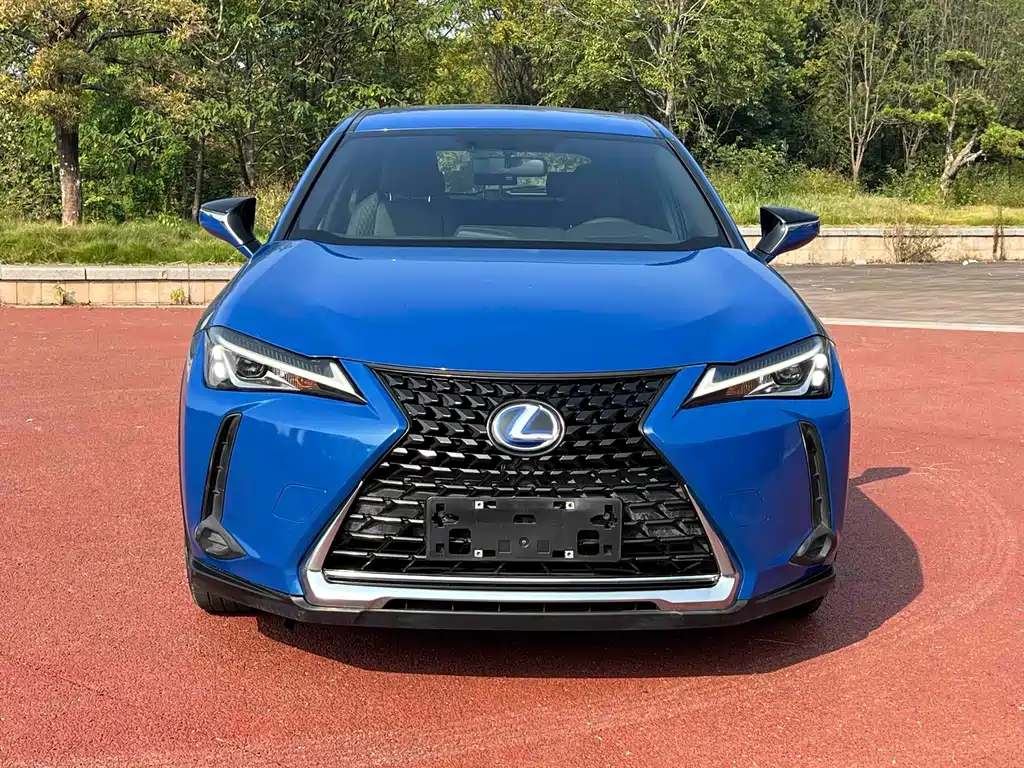 Lexus UX — миниатюра 2
