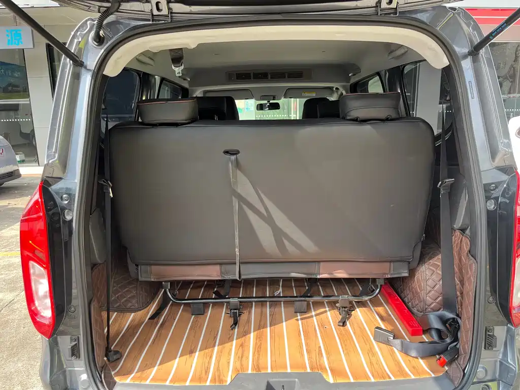 Wuling Hongguang EV — миниатюра 9