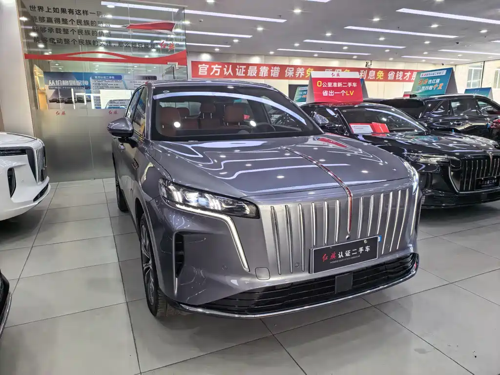 Hongqi Hongqi HS6 PHEV — миниатюра 3