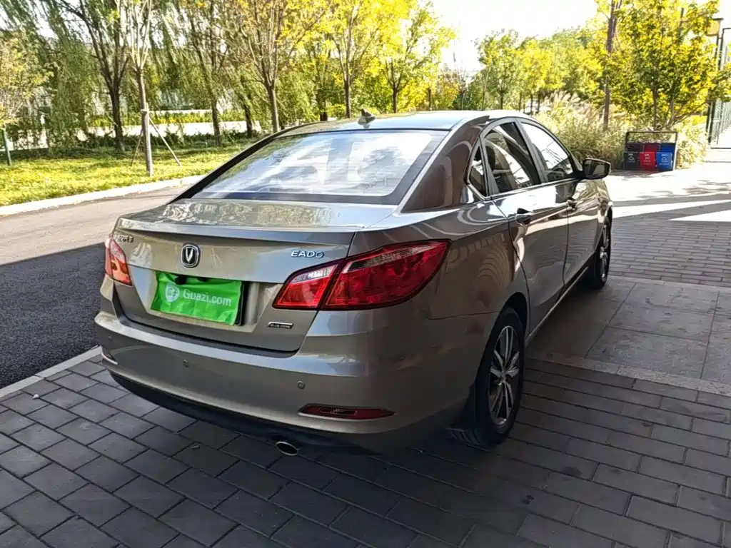 Changan Eado — миниатюра 7