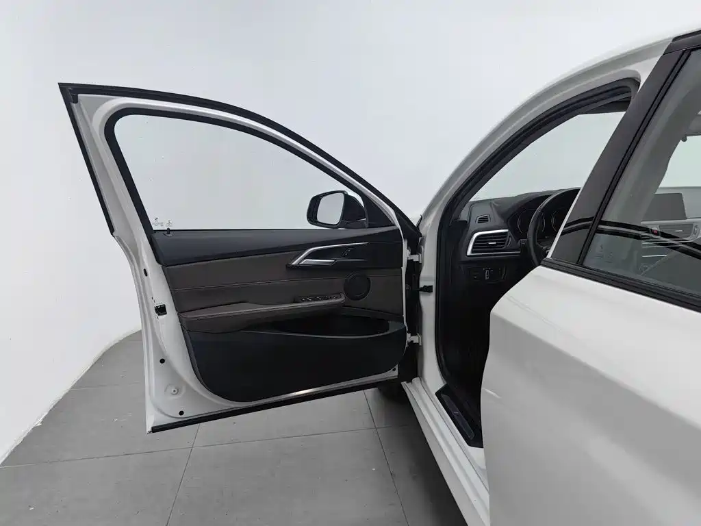 BMW 1 Series — миниатюра 8