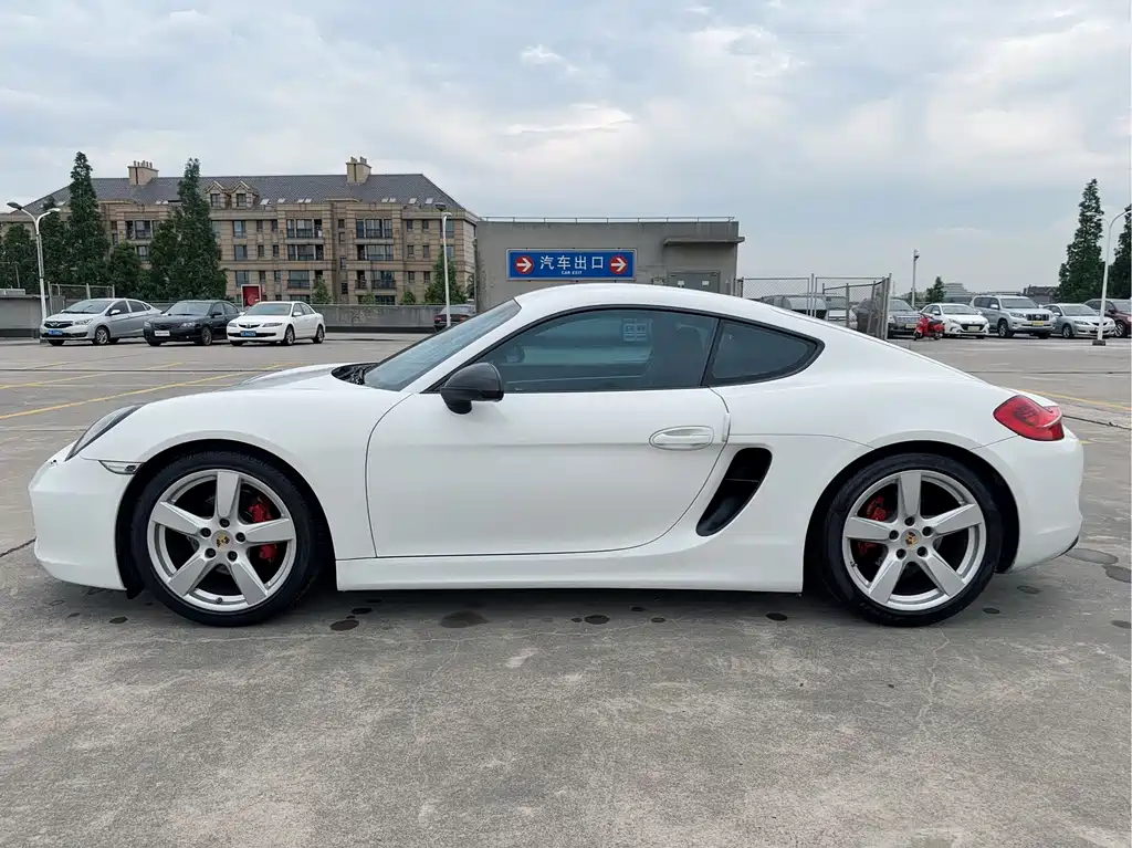 Porsche Cayman 2013 Cayman 2.7L