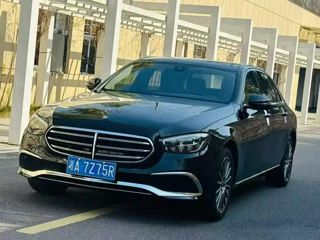 Mercedes-Benz E-Class 2021