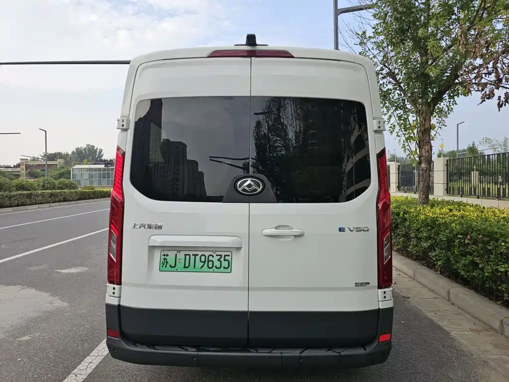MAXUS 新途EV90 — миниатюра 5