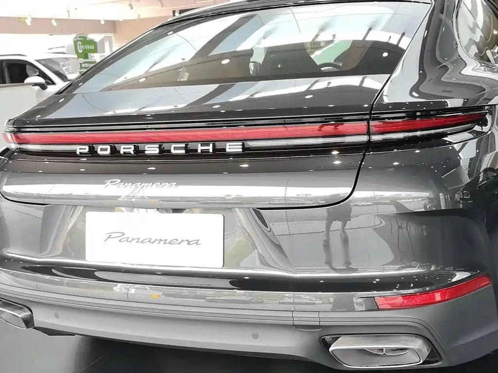 Porsche Panamera — миниатюра 5