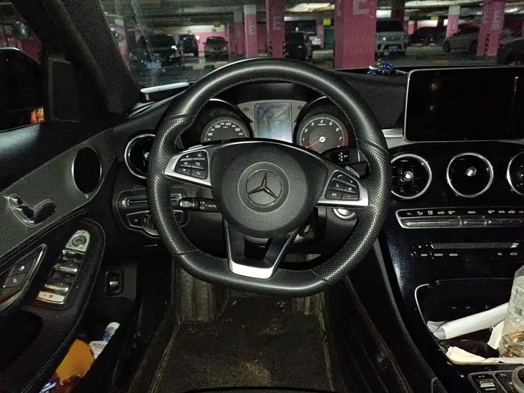 Mercedes-Benz C-Class — миниатюра 3