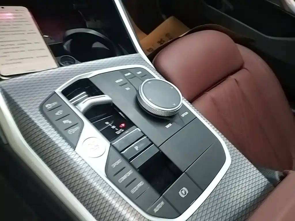 BMW 3 Series — миниатюра 14