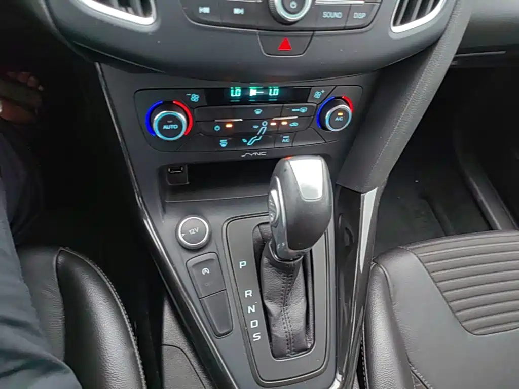 Ford Focus — миниатюра 14