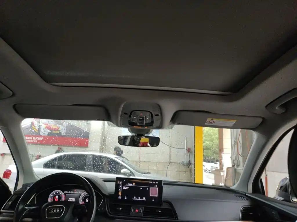 Audi Q5L — миниатюра 9