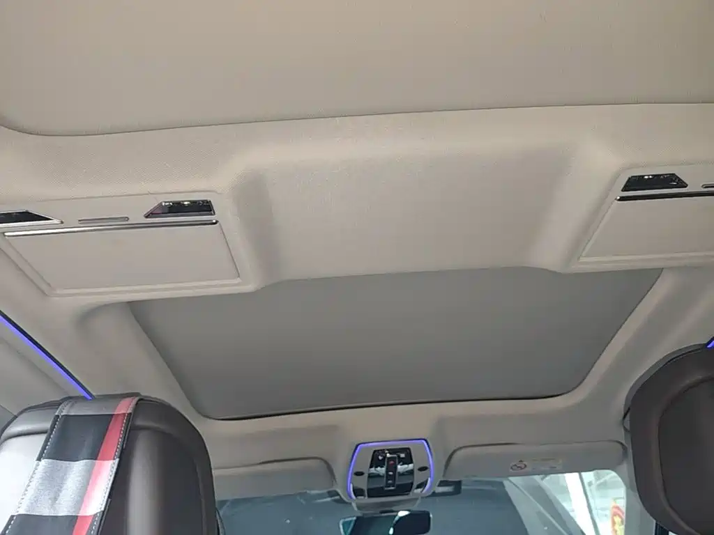Audi A8 — миниатюра 18