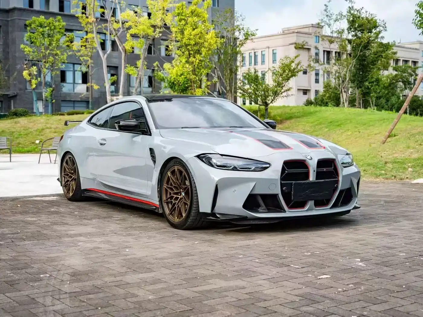 BMW M4