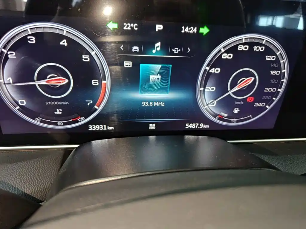 Hongqi Hongqi HS5 — миниатюра 12
