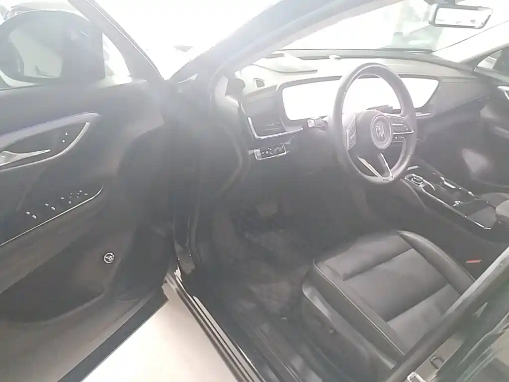 Buick Envision Plus — миниатюра 16