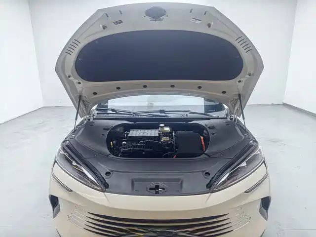BYD Seal — миниатюра 14