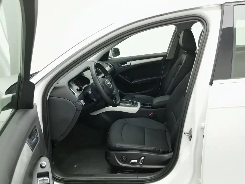 Audi A4L — миниатюра 10