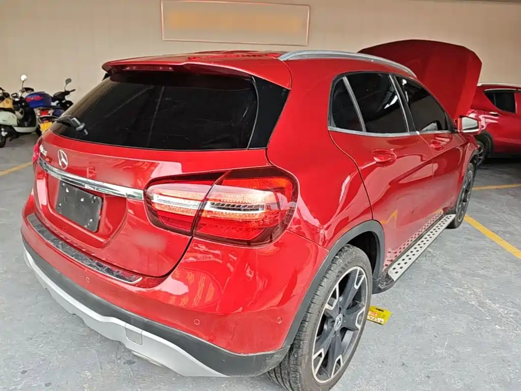 Mercedes-Benz GLA — миниатюра 7