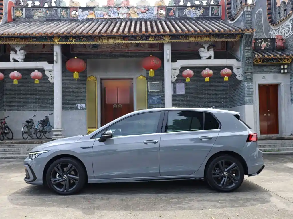 Volkswagen Golf — миниатюра 24