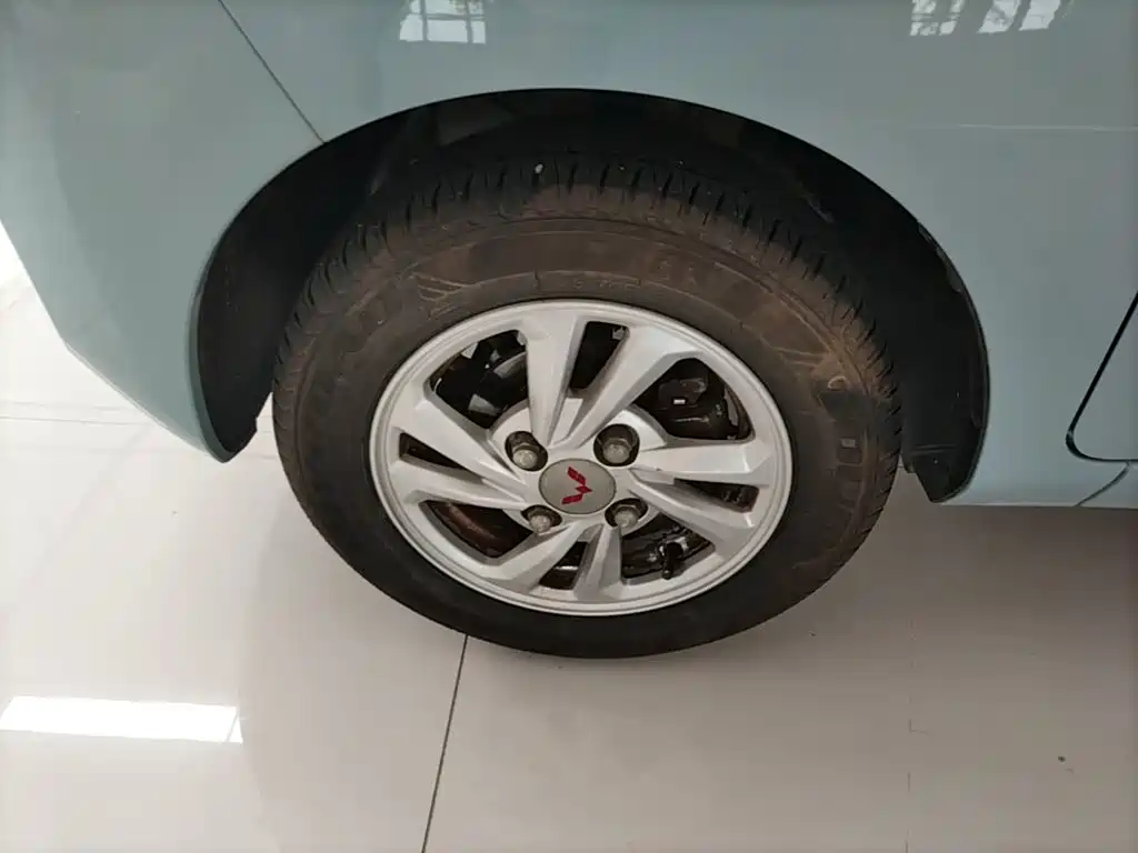 Wuling MINIEV — миниатюра 23