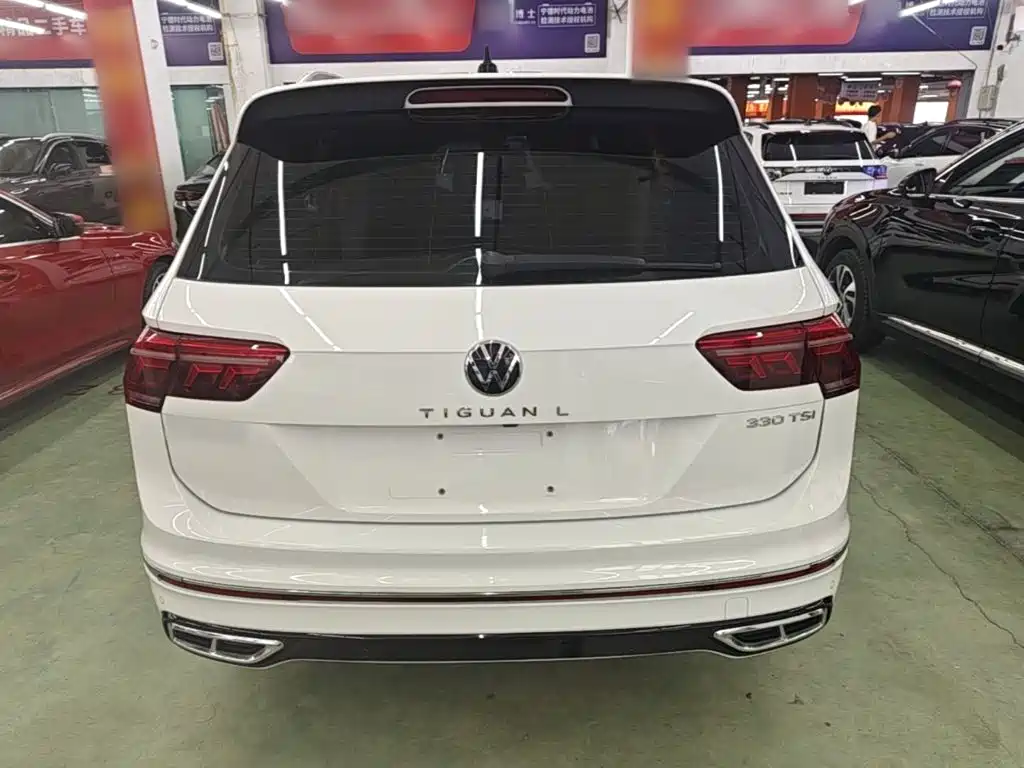 Volkswagen Tiguan L 2023 — фото 3