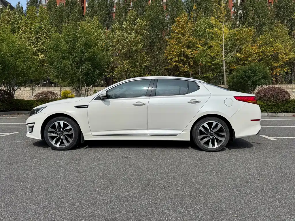 Kia K5 — миниатюра 4