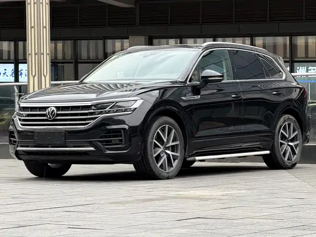 VOLKSWAGEN TOUAREG 2021