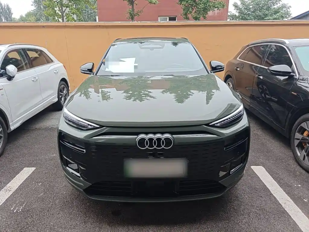 Audi Q6L e-tron — миниатюра 3