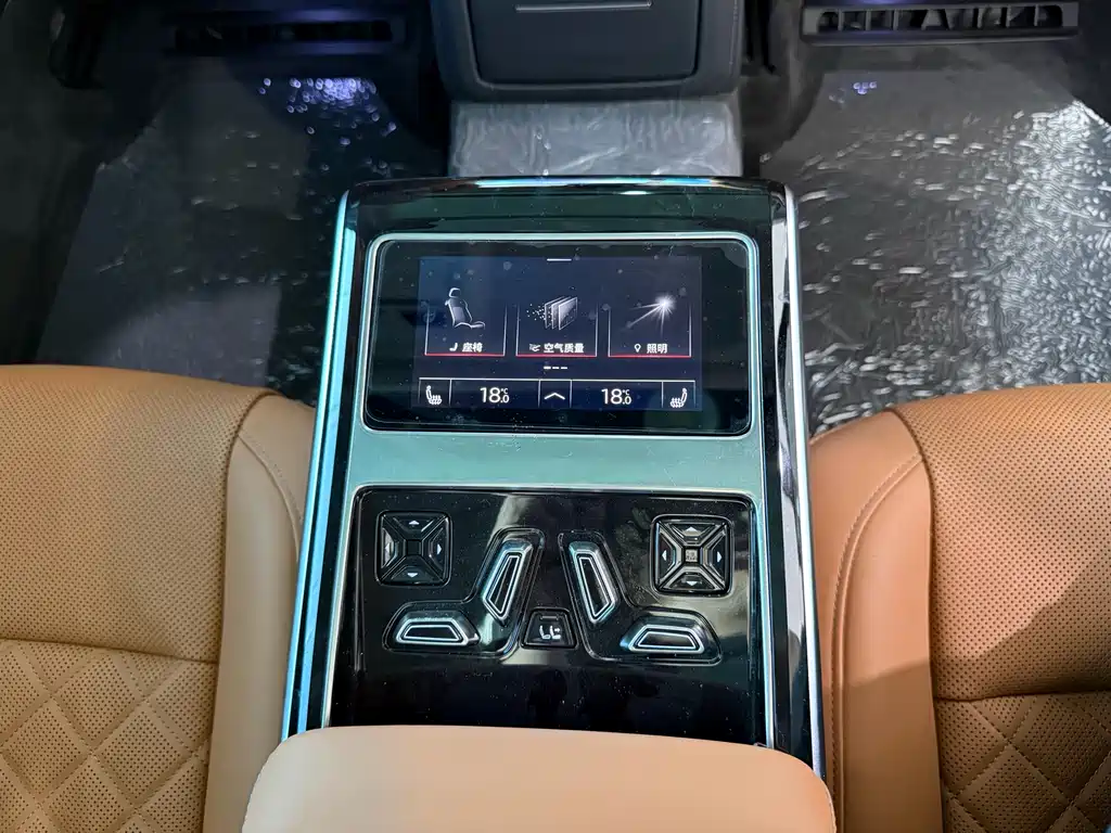 Audi A8 2024 A8L 50 TFSI quattro