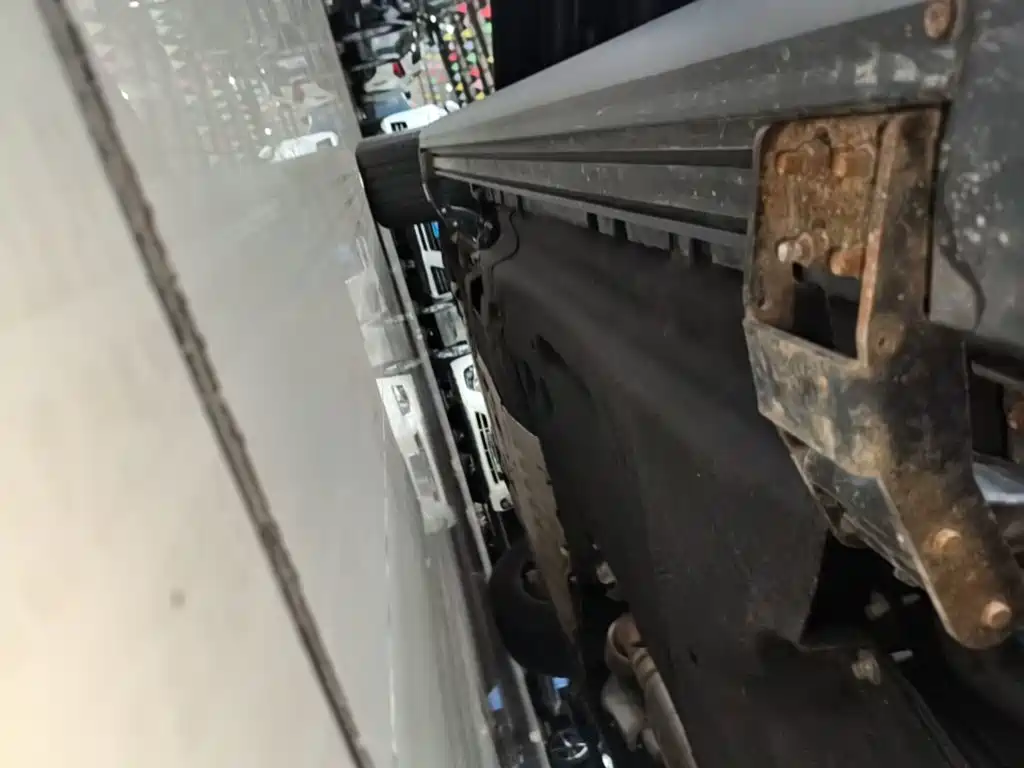 Land Rover Defender — миниатюра 22