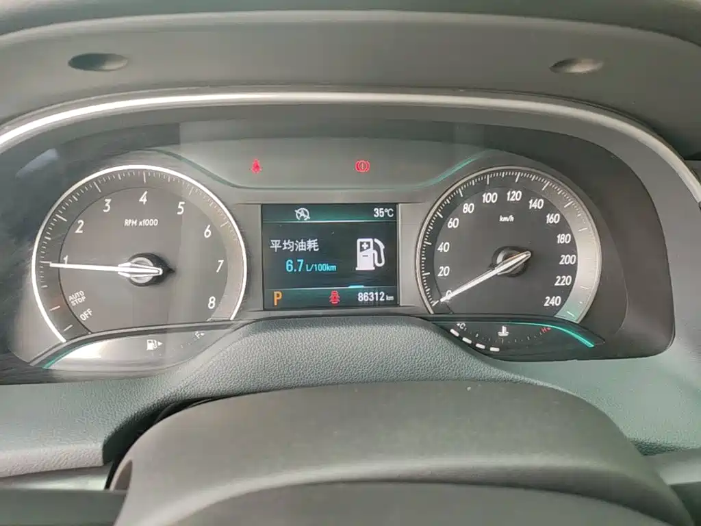 Buick Excelle — миниатюра 12