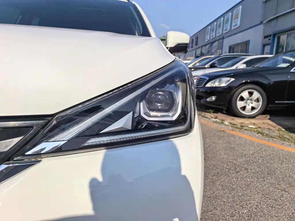 Aion Trumpchi GE3 — миниатюра 5
