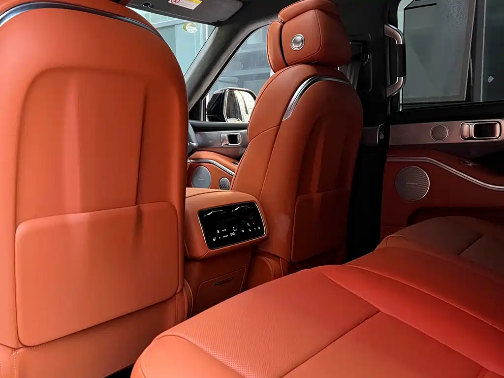 TANK TANK 700 NEW ENERGY