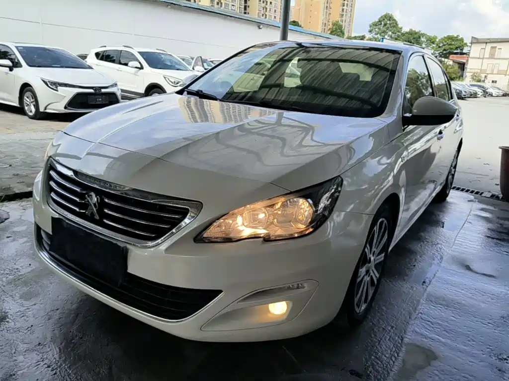 Peugeot 408 — миниатюра 2