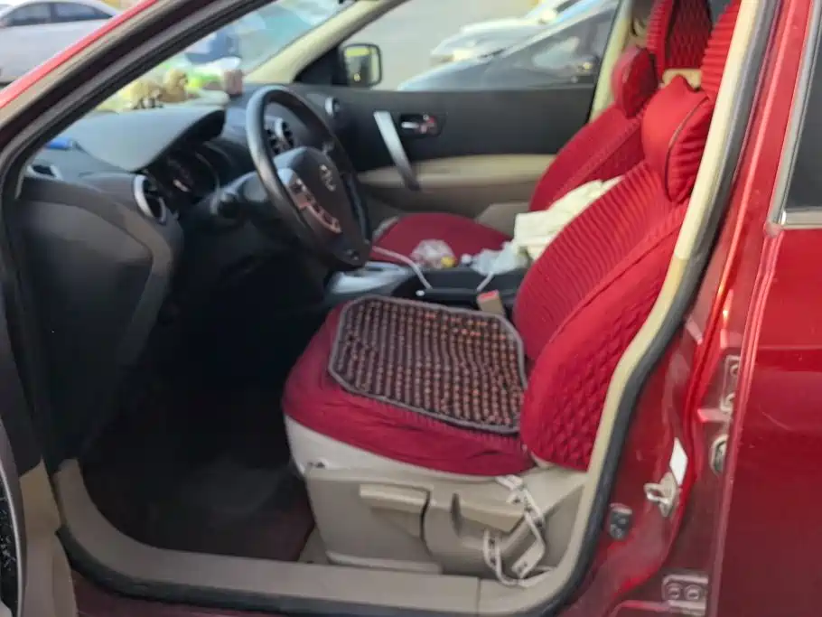 Nissan Qashqai — миниатюра 9