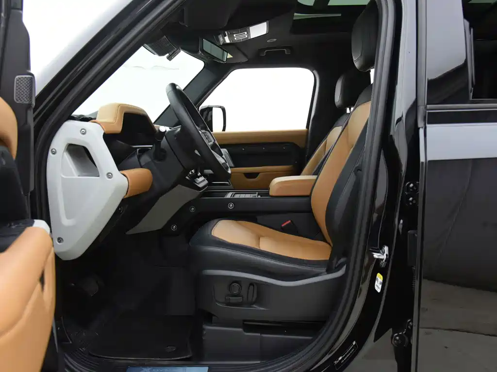 Land Rover Defender — миниатюра 11