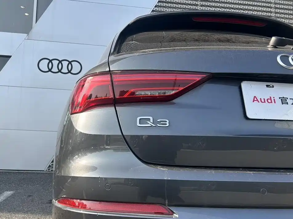 Audi Q3 — миниатюра 13