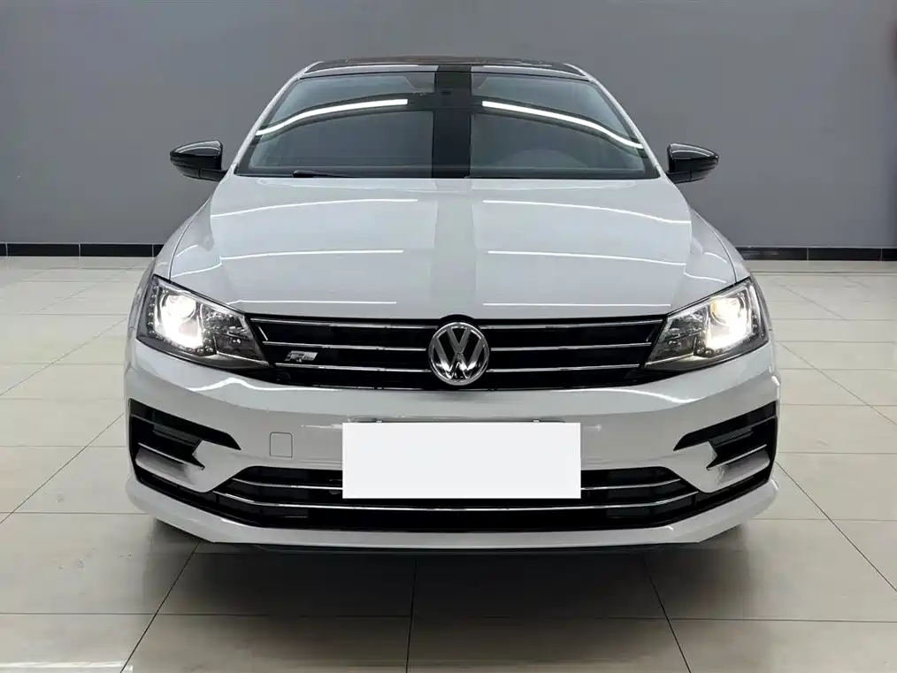 Volkswagen Sagitar 2018 280TSI DSG