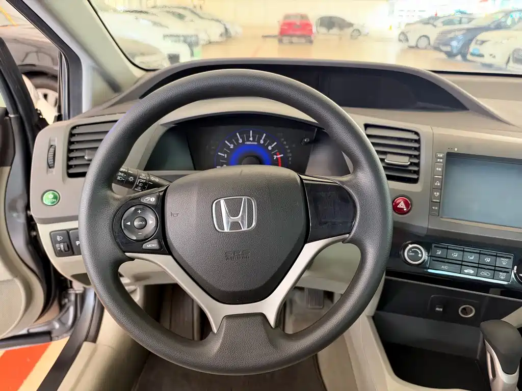 Honda Civic — миниатюра 23