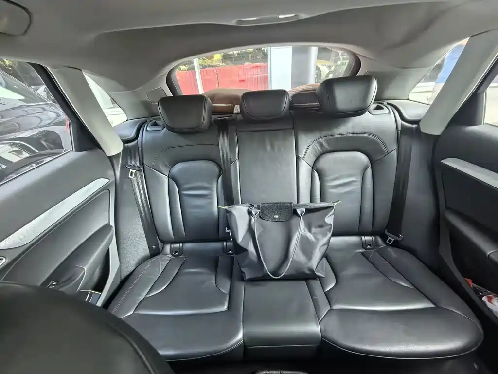 Audi Q3 — миниатюра 7