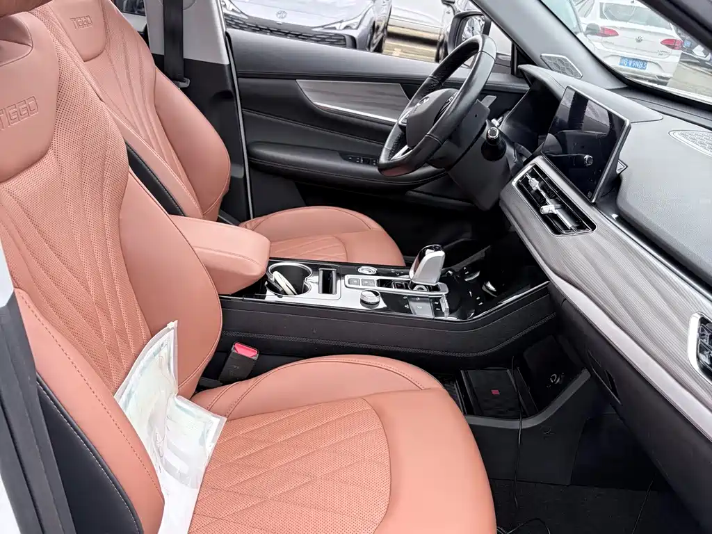 Chery Tiggo 8 — миниатюра 12