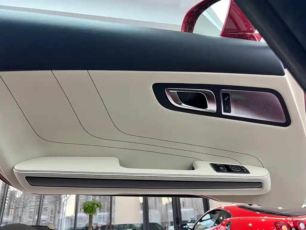 Mercedes-Benz SL S-Class A MG SLS AMG 2011 SLS AMG
